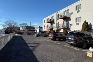 12 Tuttle St, Stamford, CT 06902 - Photo 1