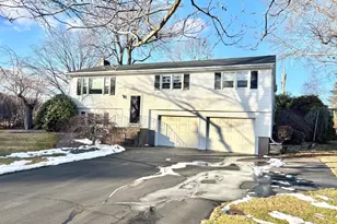 75 Tracy Dr, Vernon, CT 06066 - Photo 1