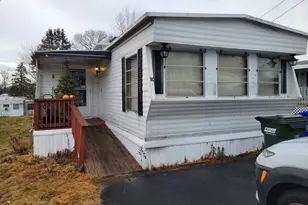 10 B St, Groton, CT 06340 - Photo 1