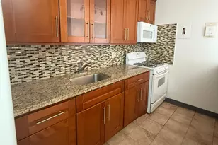 2625 Park Ave, Bridgeport, CT 06604 - Photo 1