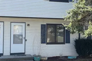 8 Parker St, Danbury, CT 06811 - Photo 1