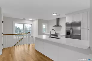 31 Drive Way, Guilford, CT 06437 - Photo 1