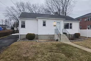 3 Myrtle Ave, Danbury, CT 06810 - Photo 1