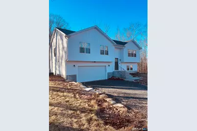 137 Windham Road, Brooklyn, CT 06234 - Photo 1