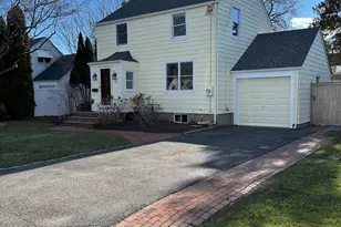 148 Catherine St, Fairfield, CT 06824 - Photo 1