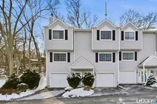 310 Boston Post Rd, Waterford, CT 06385 - Photo 1