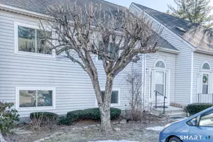 10 Clubhouse Dr, Cromwell, CT 06416 - Photo 1