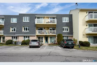 61 Seaview Avenue #APT 42, Stamford, CT 06902 - Photo 1
