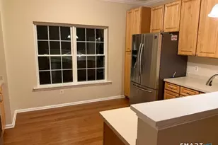 1 West St, Simsbury, CT 06070 - Photo 1