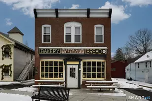 81 Main St, East Hampton, CT 06424 - Photo 1