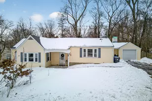 137 S Montowese St, Branford, CT 06405 - Photo 1