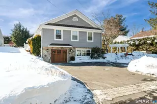 2A Lakeview Rd, Brookfield, CT 06804 - Photo 1