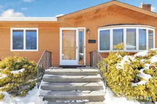 35 Rustown Dr, Stratford, CT 06614 - Photo 1