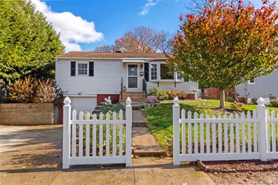 162 Townsend Avenue, Waterbury, CT 06705 - Photo 1