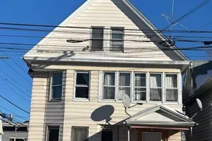 690 William St, Bridgeport, CT 06608 - Photo 1