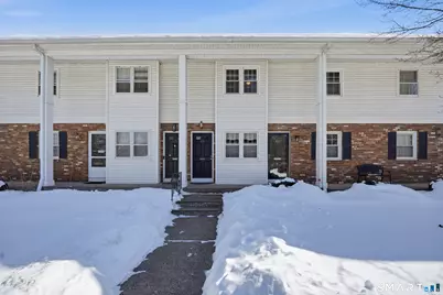 11 Bradley Circle #A, Enfield, CT 06082 - Photo 1