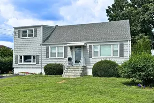 9 Frost St, Norwalk, CT 06850 - Photo 1
