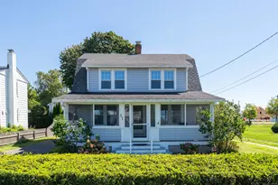 27 Ridgewood Ave, Madison, CT 06443 - Photo 1