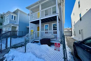 127 Caroline St, Bridgeport, CT 06608 - Photo 1