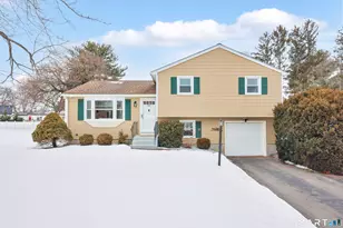 49 Lancaster Rd, Glastonbury, CT 06033 - Photo 1