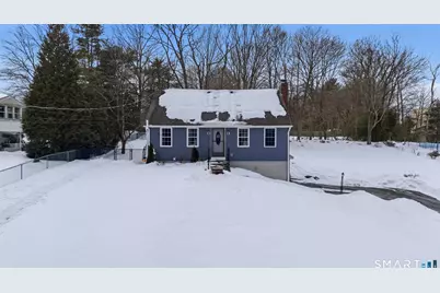 4 Millaras Drive, Montville, CT 06382 - Photo 1