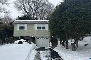 18 Brighton St, Danbury, CT 06811 - Photo 1