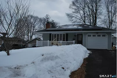 77 Thorniley Street, New Britain, CT 06051 - Photo 1