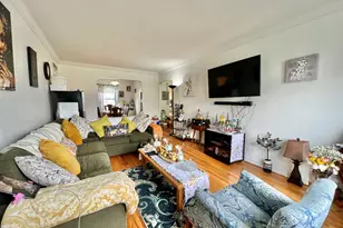 118 Woodside Green, Stamford, CT 06905 - Photo 1