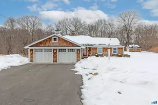 428 Breakneck Hill Rd, Middlebury, CT 06762 - Photo 1