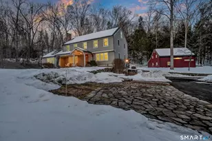 14 Dinglebrook Ln, Newtown, CT 06470 - Photo 1