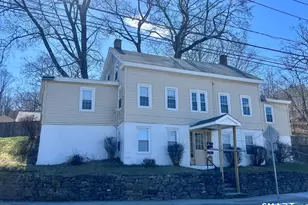 203 School St, Putnam, CT 06260 - Photo 1