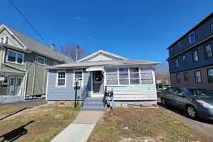 611 Main St, East Haven, CT 06512 - Photo 1