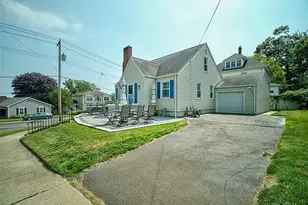 30 Seaview Ave, West Haven, CT 06516 - Photo 1