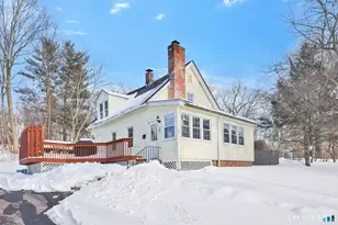 25 Greenwood Dr, Manchester, CT 06042 - Photo 1