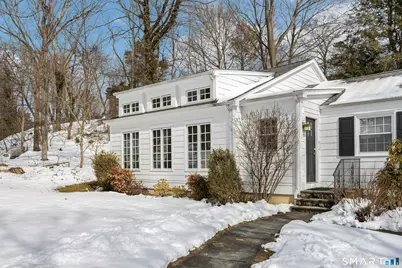 19 A Robin Hood Lane, Darien, CT 06820 - Photo 1