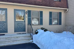 7 Bay Path Way, Branford, CT 06405 - Photo 1