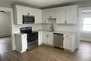 82 Windsor St, Enfield, CT 06082 - Photo 1