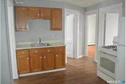 549 Howe Avenue #A31, Shelton, CT 06484 - Photo 1