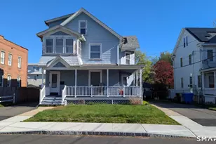 41 Walnut St, Enfield, CT 06082 - Photo 1