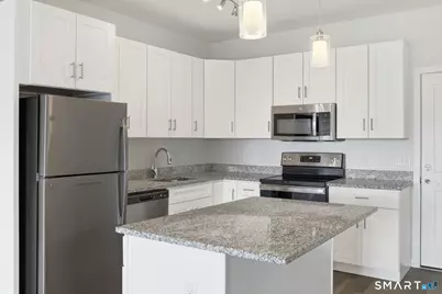 71 Connecticut Avenue #301, Norwalk, CT 06850 - Photo 1
