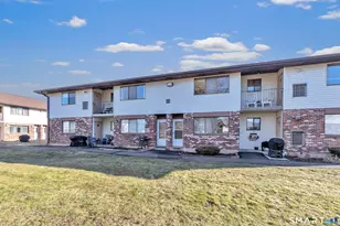 55 Thompson St, East Haven, CT 06513 - Photo 1
