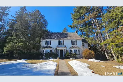 21 Bloomfield Avenue, Hartford, CT 06105 - Photo 1