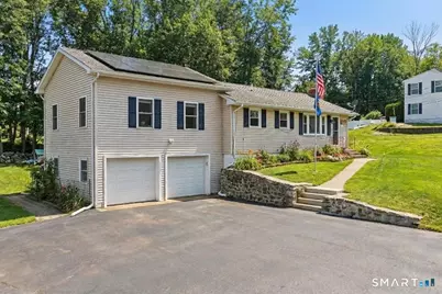 40 Kenyon Road, Waterford, CT 06385 - Photo 1