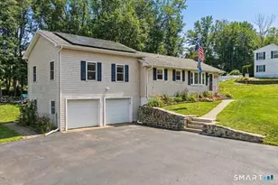 40 Kenyon Rd, Waterford, CT 06385 - Photo 1