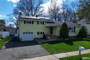 34 Carroll Rd, Hamden, CT 06517 - Photo 1
