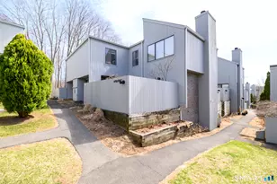 1 Apricot Ln, Ridgefield, CT 06877 - Photo 1