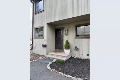 24 Fox Run #24, Woodbury, CT 06798 - Photo 1