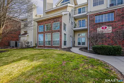 133 Carriage Crossing Lane #133, Middletown, CT 06457 - Photo 1
