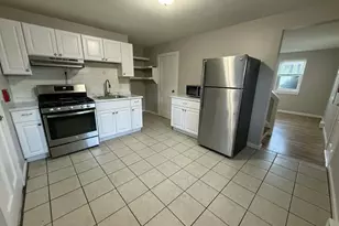 27 New Hampshire Dr, New Britain, CT 06052 - Photo 1