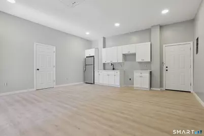 215 Bank Street #2, New London, CT 06320 - Photo 1